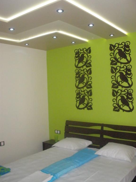 Comfort Guest Rooms Pleven Bagian luar foto